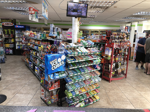 Convenience Store «7th Heaven Discount Store», reviews and photos, 200 Washington St, Chillicothe, MO 64601, USA