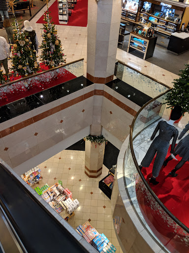 Wedding Planner «Nordstrom Wedding Suite - Tysons Corner Ctr», reviews and photos, 8075 Tysons Corner Center, McLean, VA 22102, USA