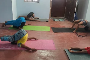 Karigai Yoga image