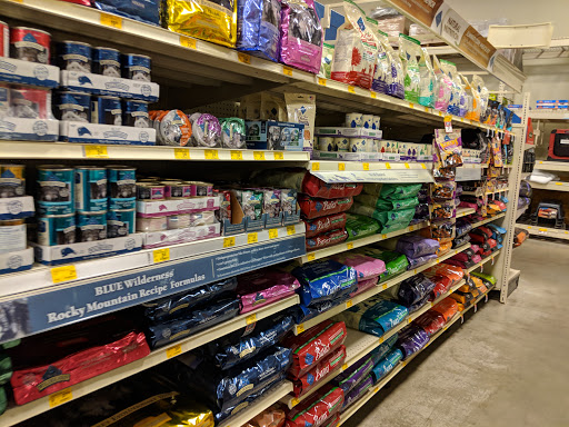 Pet Supply Store «PetSmart», reviews and photos, 12142 Jefferson Ave, Newport News, VA 23602, USA