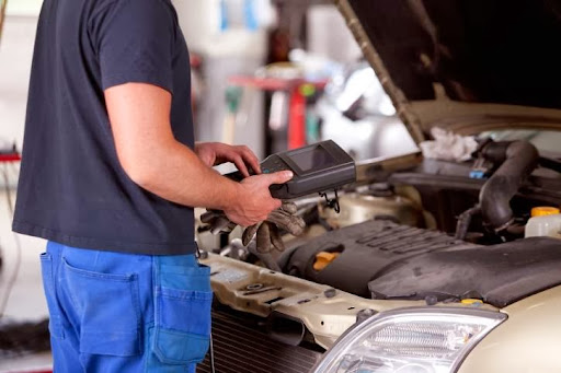 Auto Repair Shop «NEW ENGLAND TIRE Car Care Centers - Mansfield», reviews and photos, 515 S Main St, Mansfield, MA 02048, USA