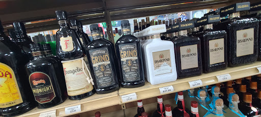 Liquor Store «688 Fine Wine & Spirits», reviews and photos, 14590 Walsingham Rd, Largo, FL 33774, USA