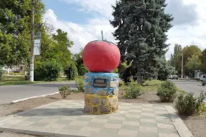 Pam'yatnyk "Slava Pomidoru" image