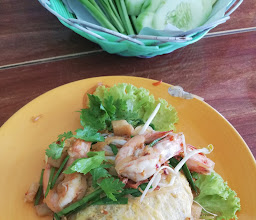 ร้านอาหารผัดไทยเจ้เป้า และอาหารตามสั่ง photo