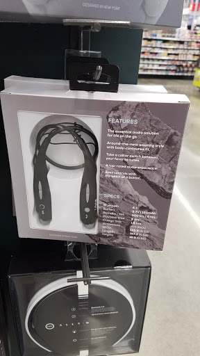 Sporting Goods Store «Academy Sports + Outdoors», reviews and photos, 9997 Crossing Way #800, Denham Springs, LA 70726, USA