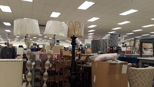 Department Store «Marshalls», reviews and photos, 2310 Monument Blvd, Pleasant Hill, CA 94523, USA