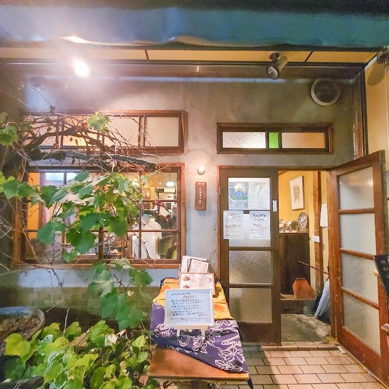 旧ヤム邸 シモキタ荘