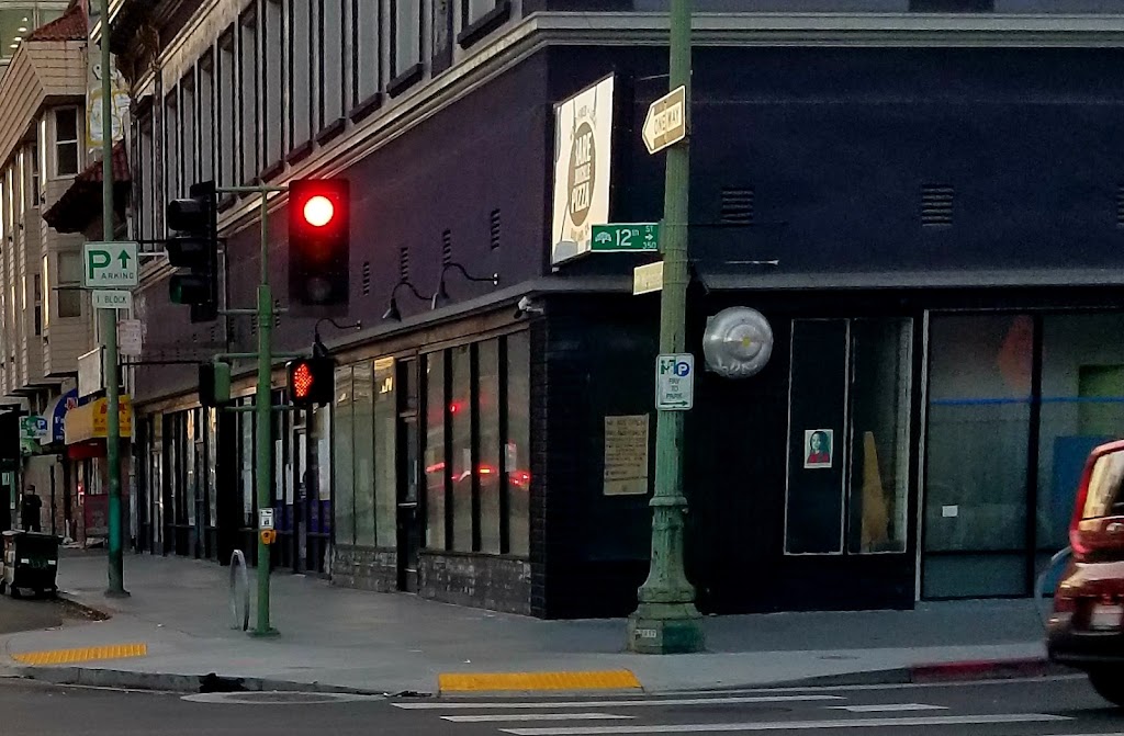 Bare Knuckle Pizza 94607