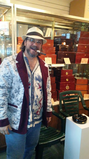 Cigar Shop «Tobacco Leaf», reviews and photos, 7111 W Alameda Ave, Lakewood, CO 80226, USA