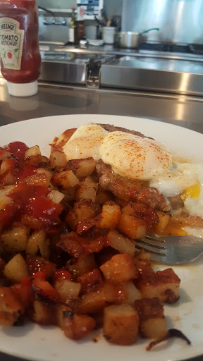 Bar «Jackpot Bistro», reviews and photos, 1652 NW Fairview Dr, Gresham, OR 97030, USA