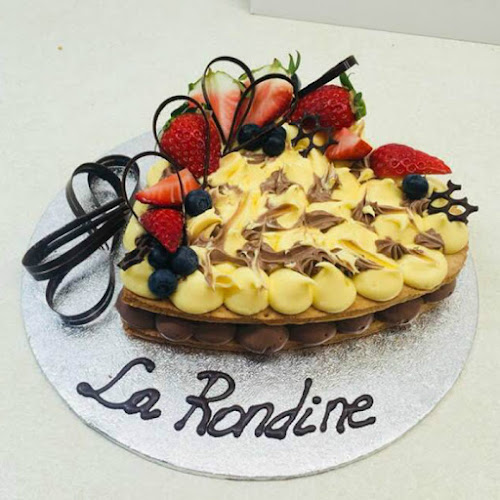 Reviews of La Rondine: Cake Shop in Bedford - Bakery