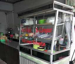 Nasi Campur Kalimantan ( Kwetiau Goreng Kalimantan ) photo