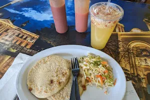 Pupusas Express y Mexican Food image