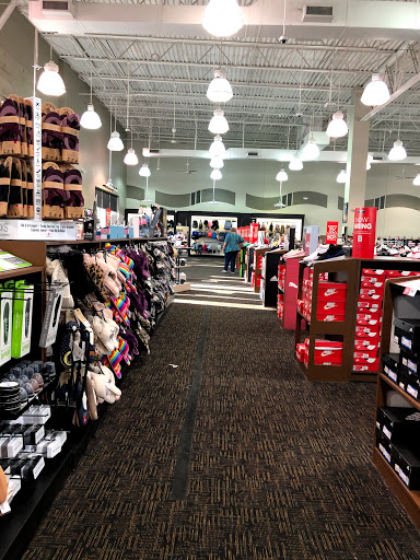 Shoe Store «Off Broadway Shoe Warehouse», reviews and photos, 14458 Delaware St #400, Westminster, CO 80023, USA