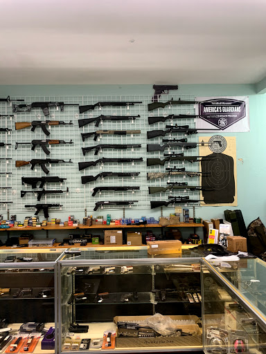 Pawn Shop «Homestead Jewelry, Pawn & Gun», reviews and photos, 310 S Krome Ave, Homestead, FL 33030, USA