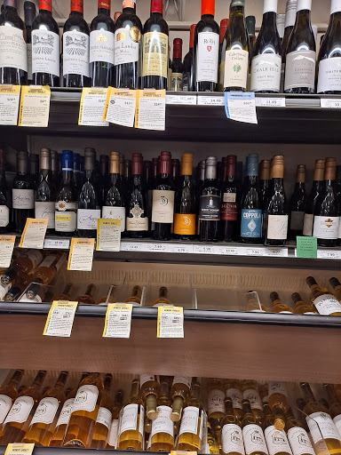 Wine Store «Total Wine & More», reviews and photos, 300 Andover Park W #500, Tukwila, WA 98188, USA