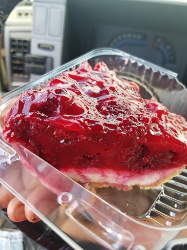 Barbecue Restaurant «Warthog Barbeque Pit», reviews and photos, 4921 20th St E, Fife, WA 98424, USA