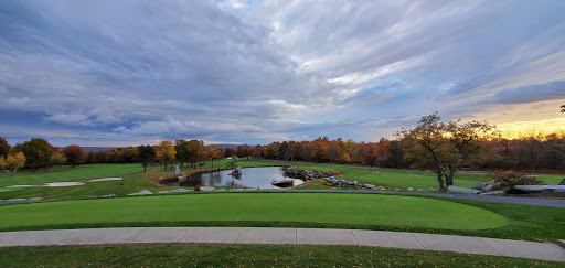 Golf Shop «Eagle Rock Golf Clubhouse & Pro Shop», reviews and photos, 191 Turnberry Ln, Hazle Township, PA 18202, USA