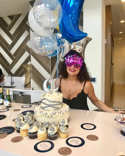 Cake Shop «Coccadotts Cake Shop», reviews and photos, 6280 N Federal Hwy, Fort Lauderdale, FL 33308, USA