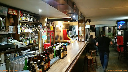Pub Cowboy Saloon - de, Carr. de la Base, 10, 28850 Torrejón de Ardoz, Madrid, Spain