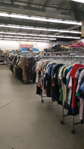 Thrift Store «Goodwill Central Texas - Lakeway», reviews and photos, 1901 RR 620 South, Lakeway, TX 78734, USA