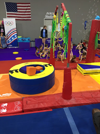 Gym «Cutting Edge Athletics», reviews and photos, 44380 N Groesbeck Hwy, Charter Twp of Clinton, MI 48036, USA