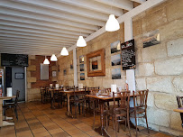 Atmosphère du Restaurant français La Table Médocaine à Soulac-sur-Mer - n°17