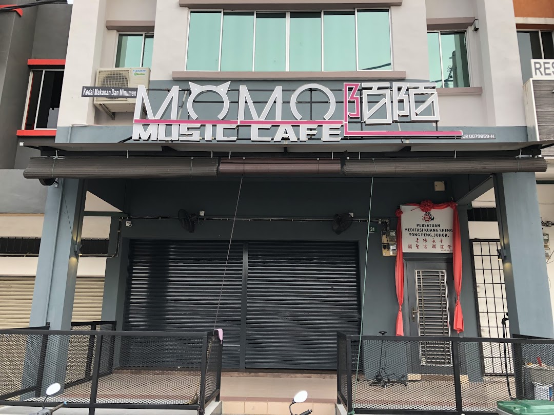 Momo Music Cafe