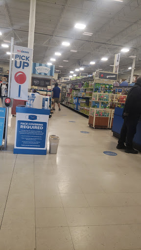 Pet Supply Store «PetSmart», reviews and photos, 1236 Greenbrier Pkwy, Chesapeake, VA 23320, USA