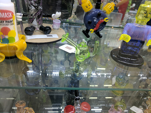 Tobacco Shop «Sky High Smoke Shop», reviews and photos, 33 W Southern Ave, Tempe, AZ 85282, USA