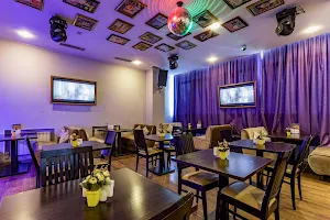 Бар-ресторан Территория в Бирюлево | банкетный зал, караоке-бар, кальян image