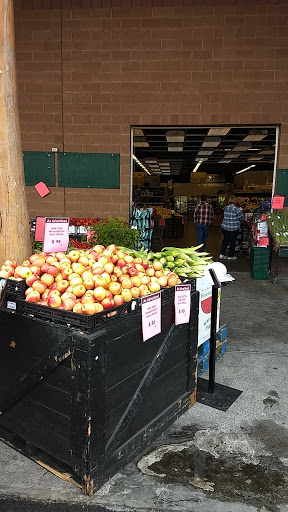 Grocery Store «Friday Harbor Market Place», reviews and photos, 515 Market St, Friday Harbor, WA 98250, USA