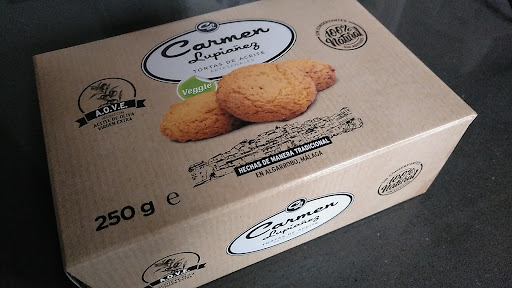 Tienda Carmen Lupiañez en Algarrobo, Málaga