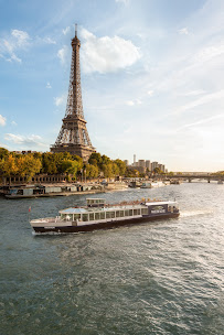 Photos du propriétaire du Restaurant français Paris en Scène Diner Croisière - n°3