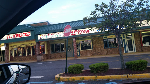 Shopping Mall «Airport Plaza Shopping Center», reviews and photos, 1390 NJ-36, Hazlet, NJ 07730, USA