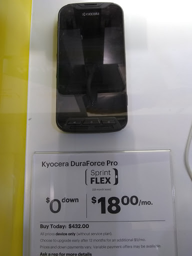 Cell Phone Store «Sprint», reviews and photos, 609 Sw Broadway Ave, Portland, OR 97205, USA