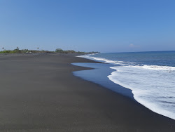 Foto de Lepang Beach e o assentamento
