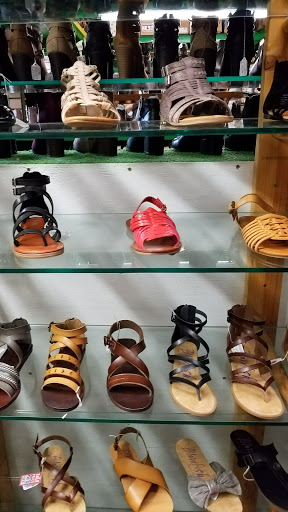 Shoe Store «Heel & Sole Shoes», reviews and photos, 708 Mangrove Ave, Chico, CA 95926, USA