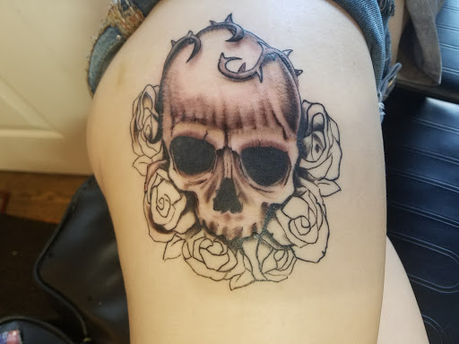 New Haven County Tattoo Co., 411 Main St, Wallingford, CT 06492, USA, 