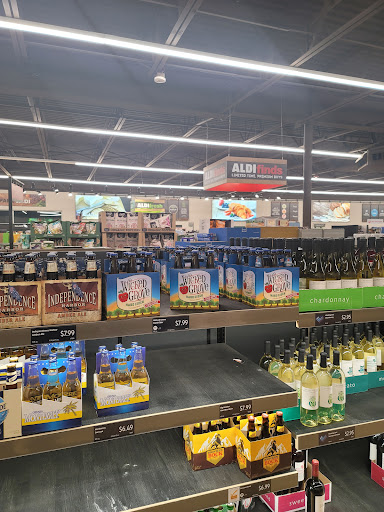 Supermarket «ALDI», reviews and photos, 26300 Greenfield Rd, Oak Park, MI 48237, USA