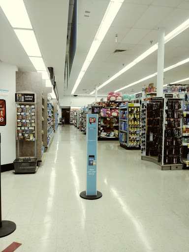 Drug Store «Walgreens», reviews and photos, 1705 US-1, Vero Beach, FL 32960, USA