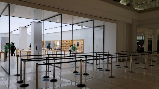 Computer Store «Apple Menlo Park», reviews and photos, 55 Parsonage Rd, Edison, NJ 08837, USA