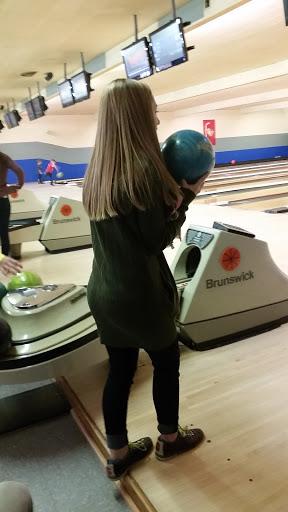 Bowling Alley «Strike & Spare Bowling Lanes», reviews and photos, 301 Highland Dr, Lodi, OH 44254, USA