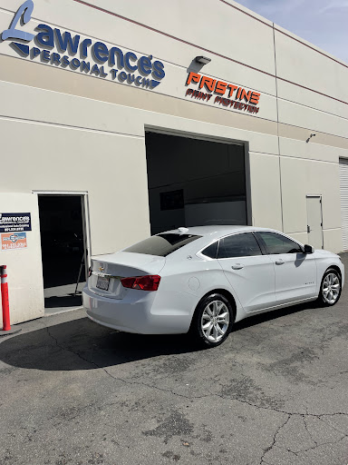 Lawrence's Personal Touch en Lake Elsinore
