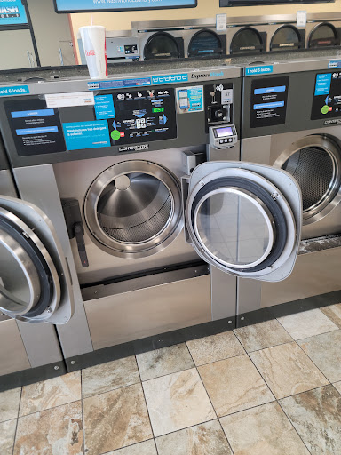 Coin Operated Laundry Equipment Supplier «Wash World Coin Laundry», reviews and photos, 9785 Q St, Omaha, NE 68127, USA