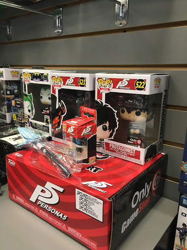 Video Game Store «GameStop», reviews and photos, 25050 Riding Plaza, Chantilly, VA 20152, USA