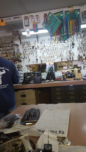 Safe & Vault Shop «B & J Safe & Lock», reviews and photos, 949 Lalor St, Trenton, NJ 08610, USA