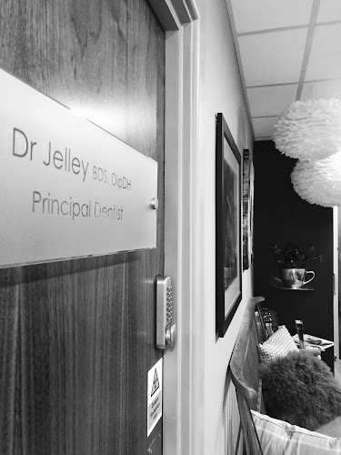 Reviews of The Dentist @ Tupsley in Hereford - Dentist