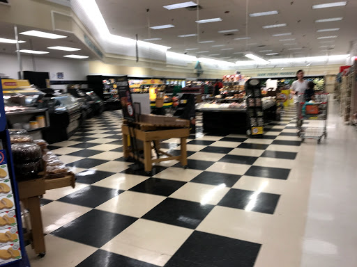 Grocery Store «Winn-Dixie», reviews and photos, 1441 Foxrun Parkway, Opelika, AL 36801, USA