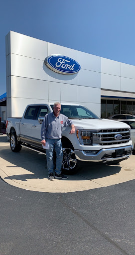 Car Dealer «Jack Schmitt Ford Lincoln», reviews and photos, 1820 Vandalia St, Collinsville, IL 62234, USA